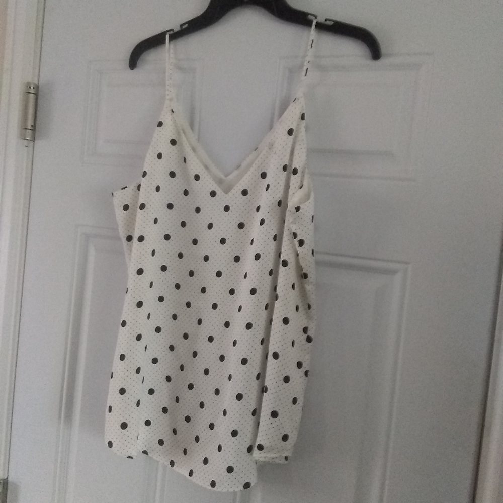 Express White Top Black Poke Dot Sz LG